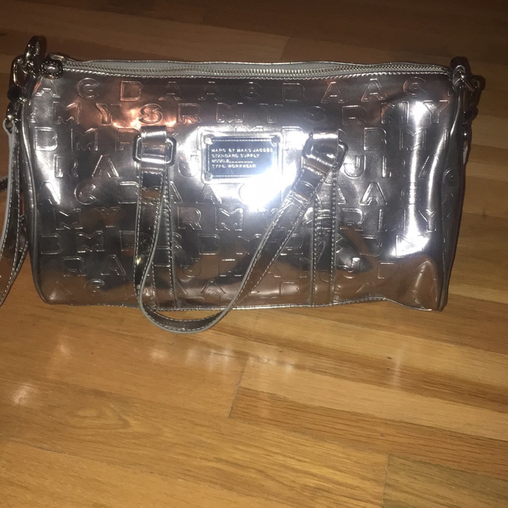 Marc by Marc Jacobs Logo Travel Mirror Fast Bag